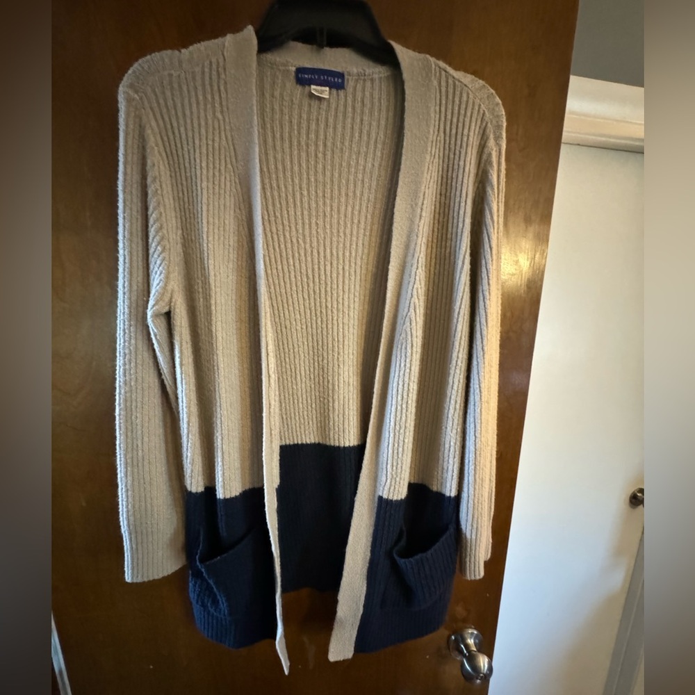 Ladies fall / winter color block cardigan